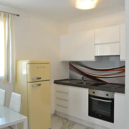 Attico Vista Mare Terrazzo 50 Mq Splendido E Nuovo アパート リド・マリーニ